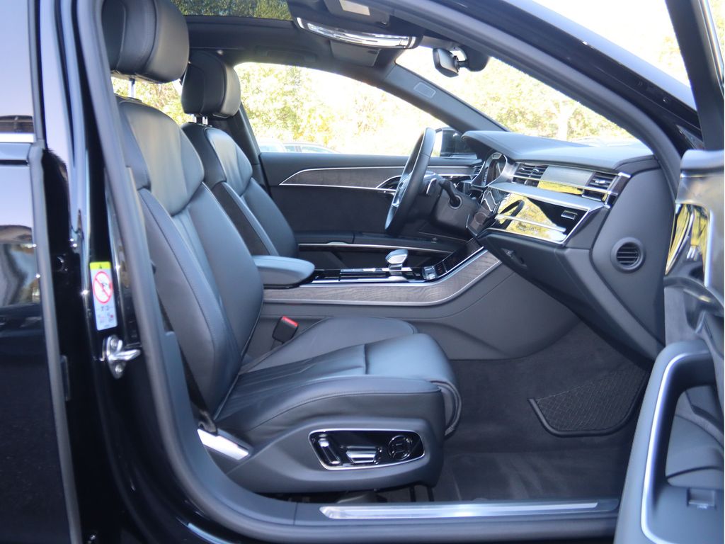 Audi A8 2021
