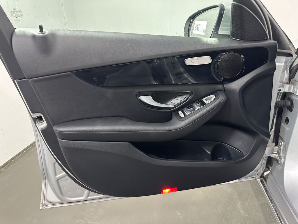 Mercedes-Benz C 200 2021