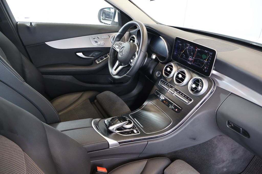 Mercedes-Benz C 300 2020