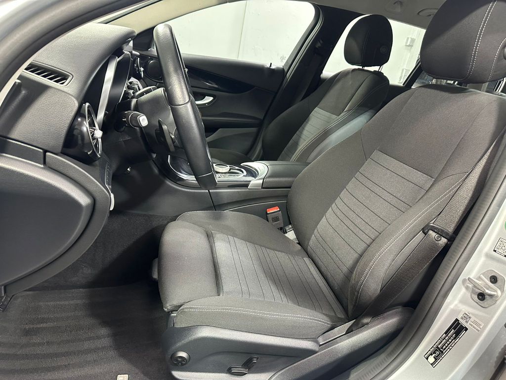 Mercedes-Benz C 200 2021