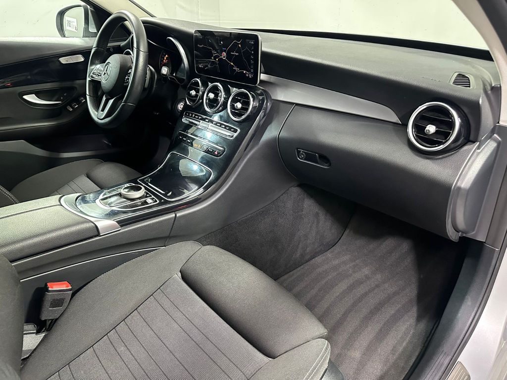 Mercedes-Benz C 200 2021