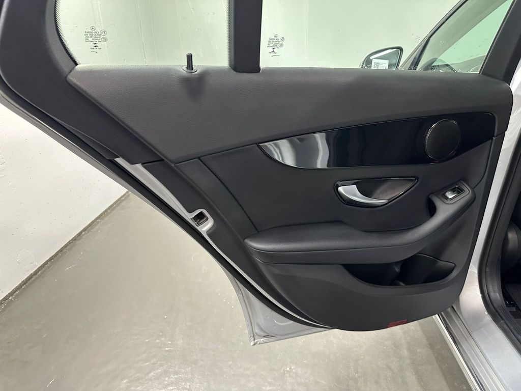 Mercedes-Benz C 200 2021