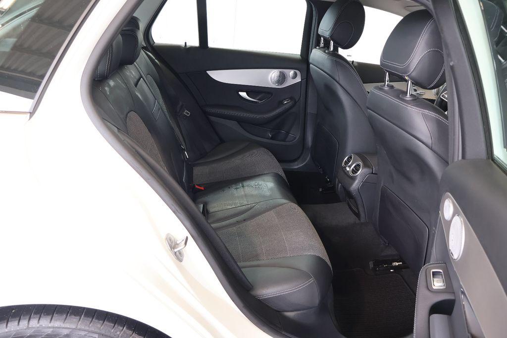 Mercedes-Benz C 300 2020