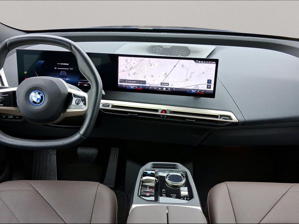 BMW iX 2023