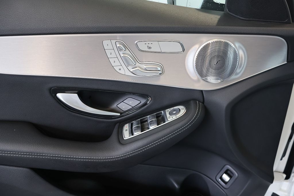 Mercedes-Benz C 300 2020