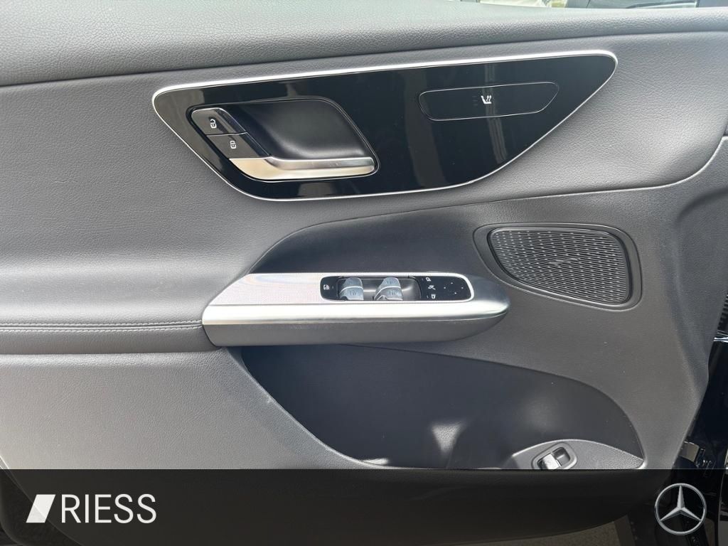 Mercedes-Benz GLC 300 2025