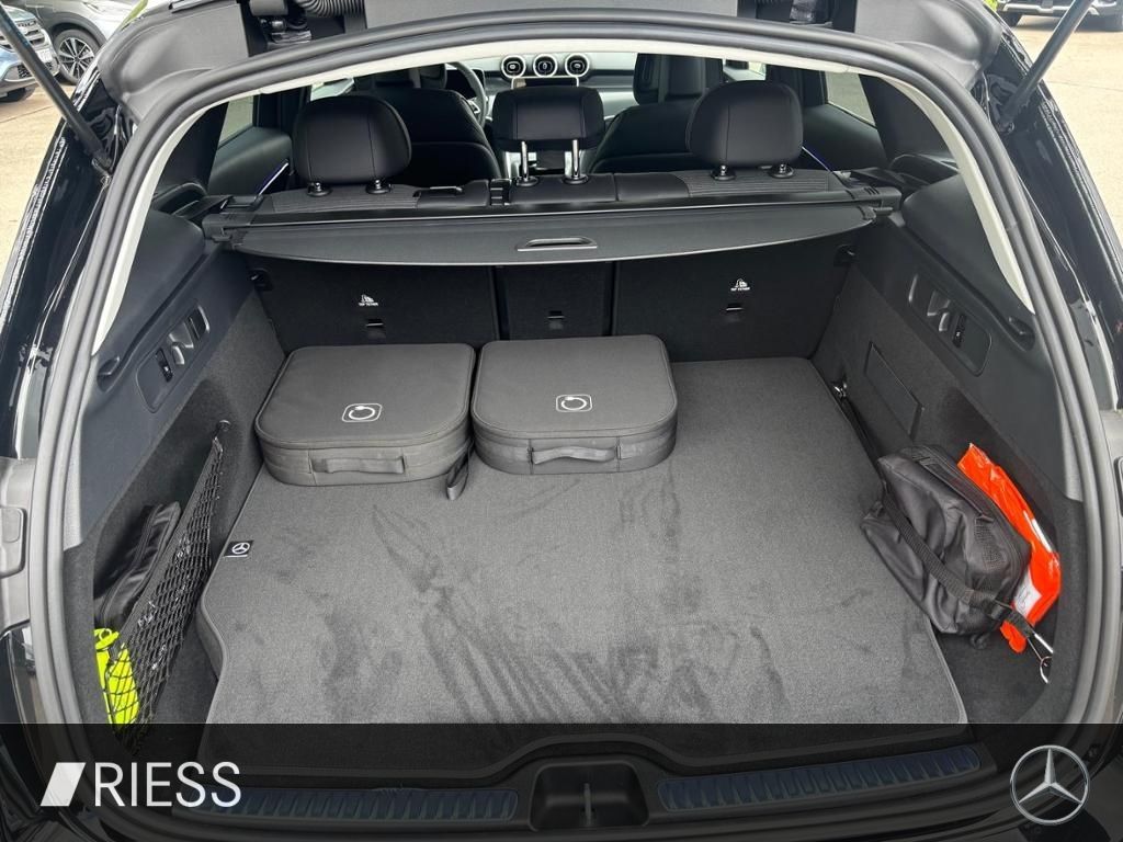 Mercedes-Benz GLC 300 2025