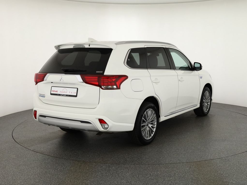 Mitsubishi Outlander 2020