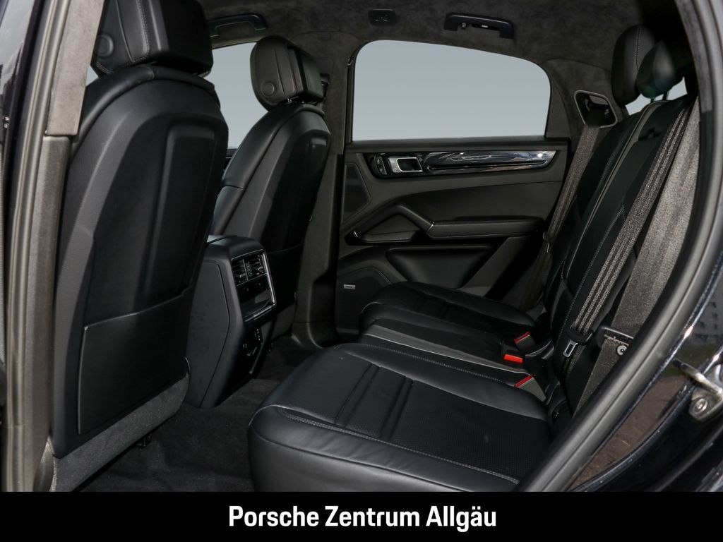 Porsche Cayenne 2019