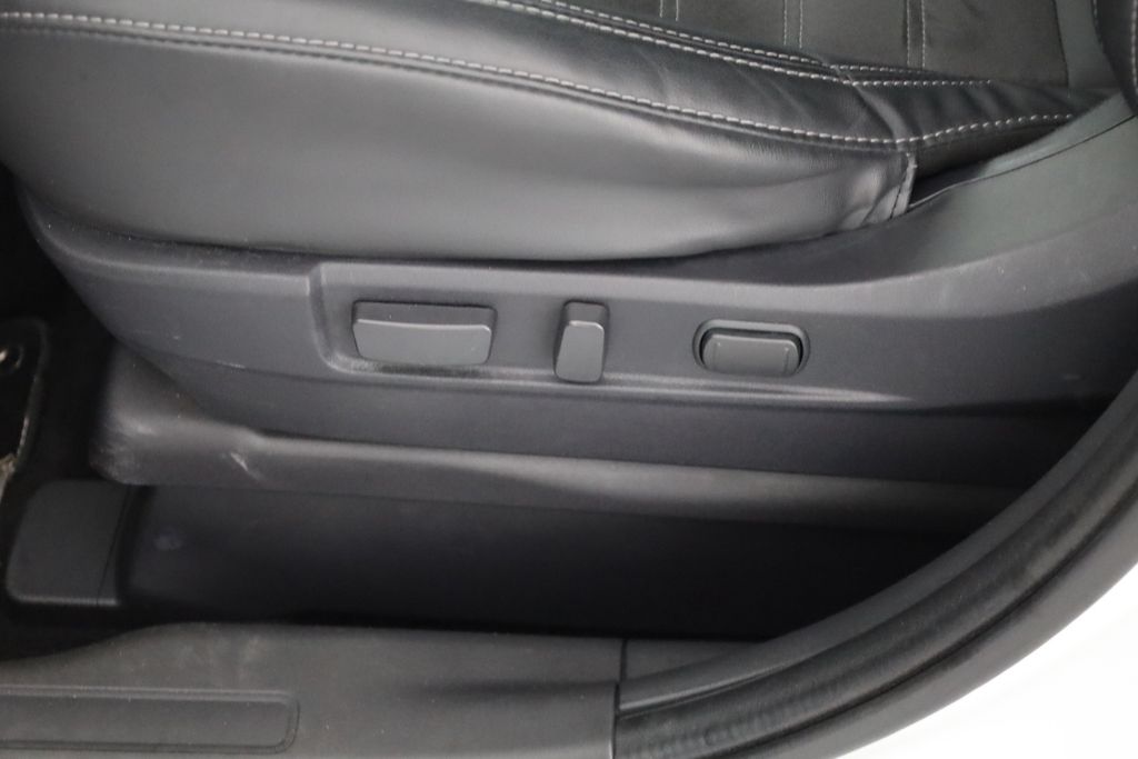 Mitsubishi Outlander 2020