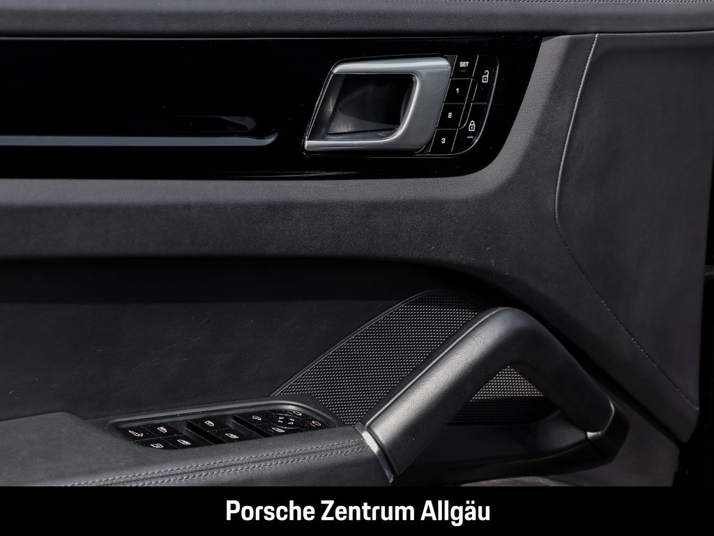 Porsche Cayenne 2019