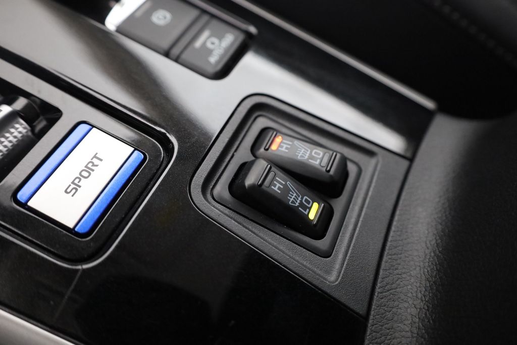 Mitsubishi Outlander 2020