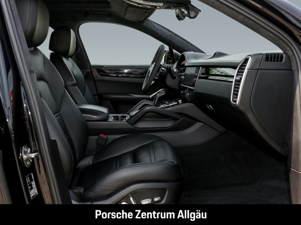 Porsche Cayenne 2019