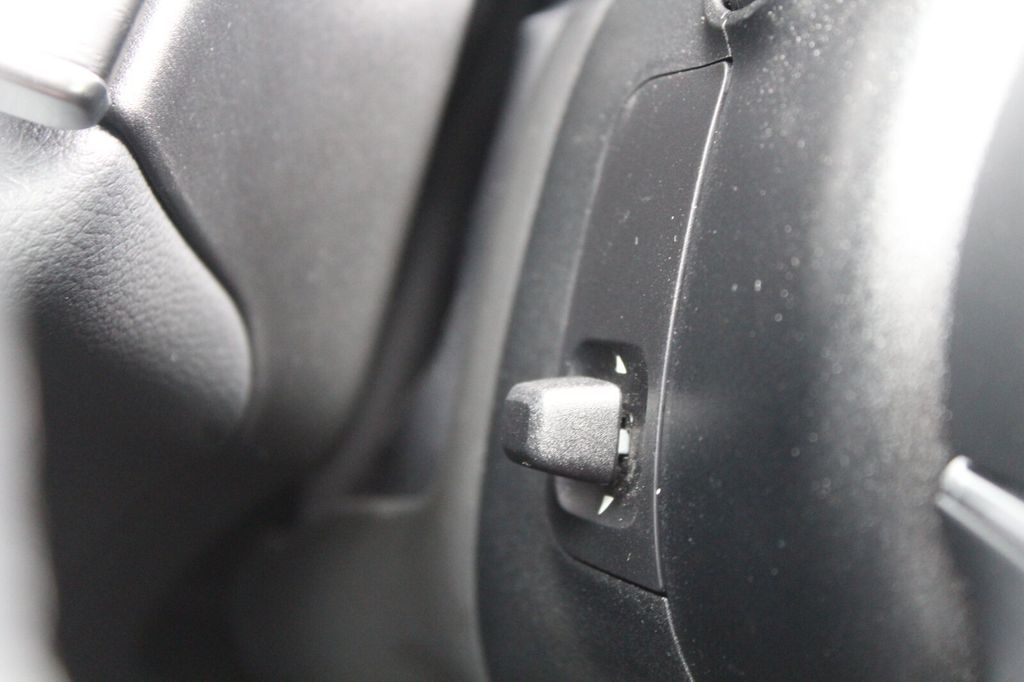 Mercedes-Benz E 200 2025