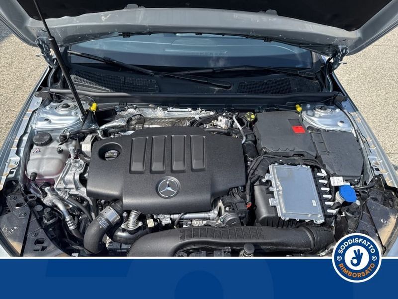 Mercedes-Benz A 180 2025