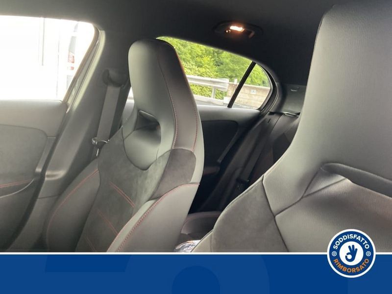 Mercedes-Benz A 180 2025