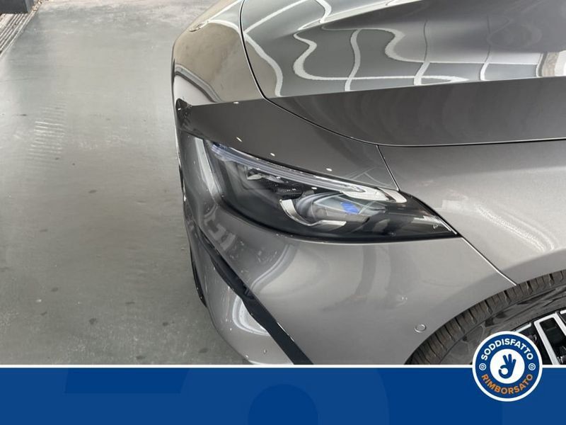 Mercedes-Benz A 180 2025