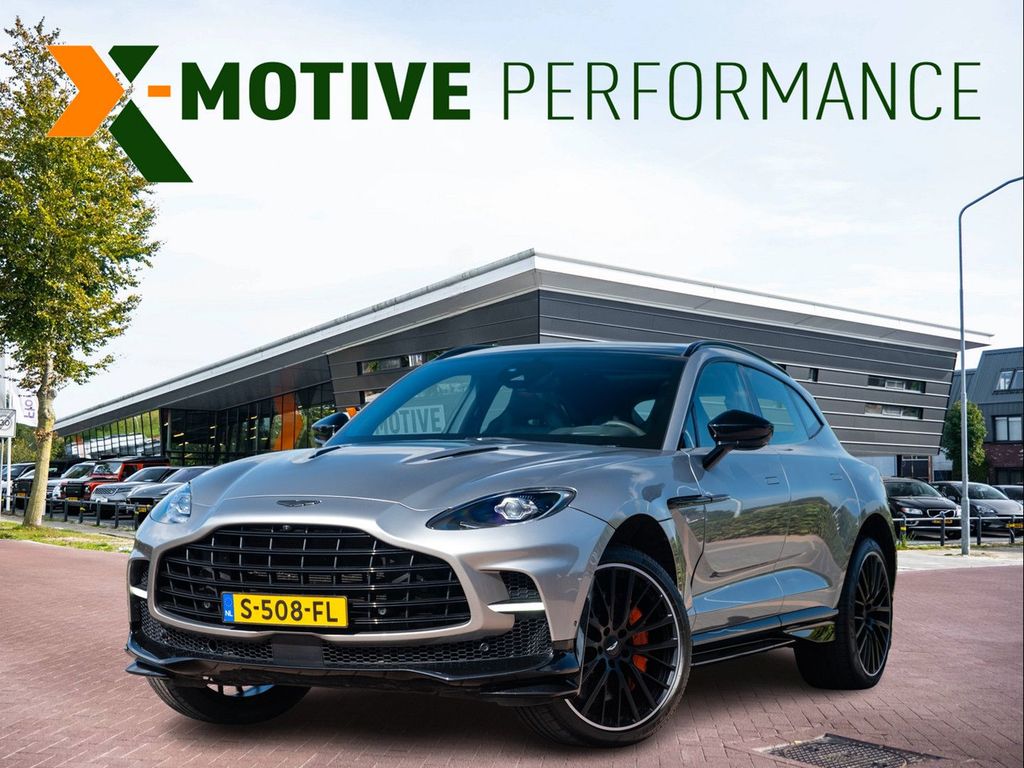 Aston Martin DBX 2023