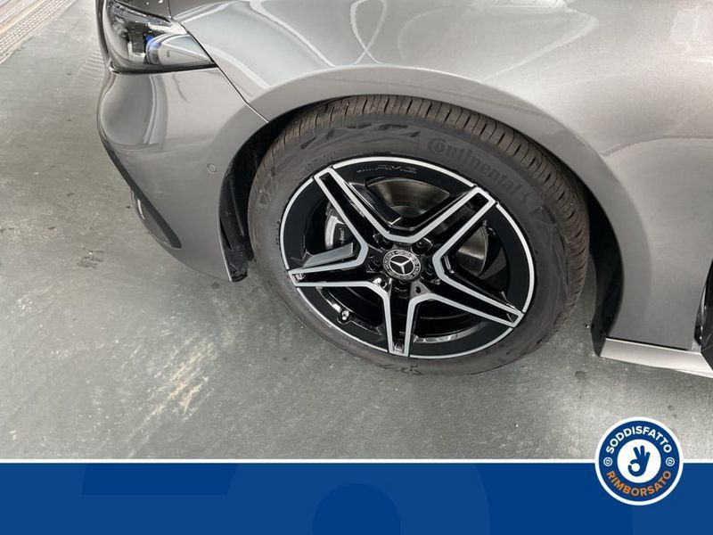 Mercedes-Benz A 180 2025