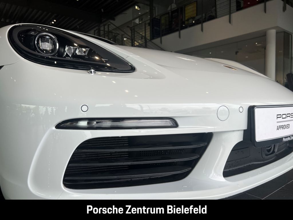 Porsche Boxster 2024