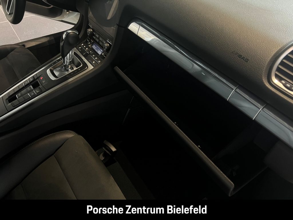 Porsche Boxster 2024