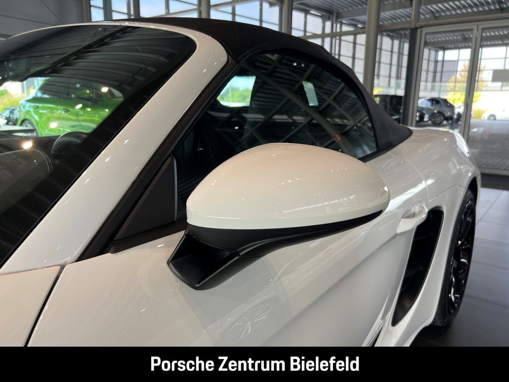 Porsche Boxster 2024