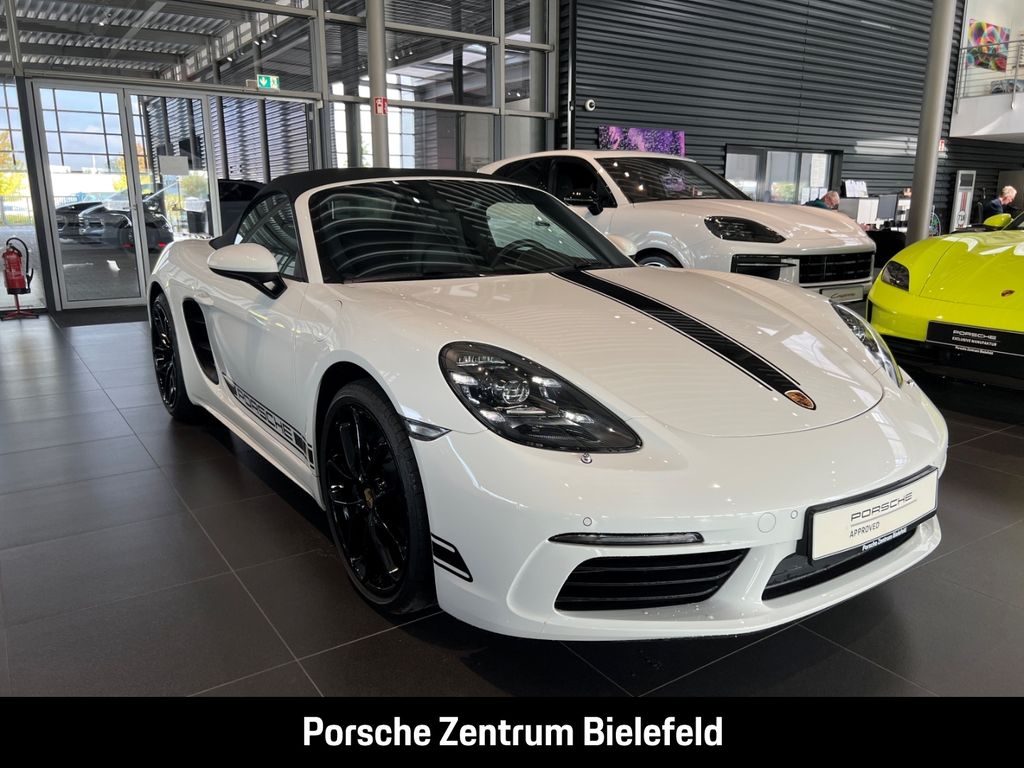 Porsche Boxster 2024
