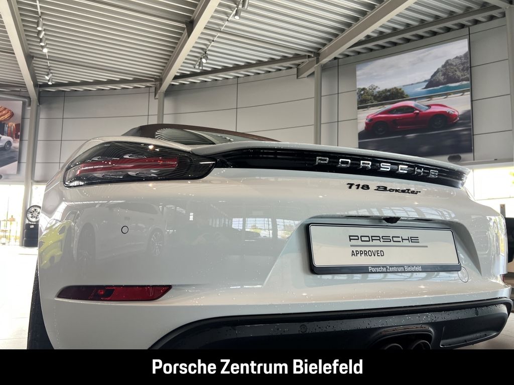 Porsche Boxster 2024