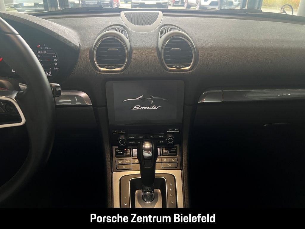 Porsche Boxster 2024