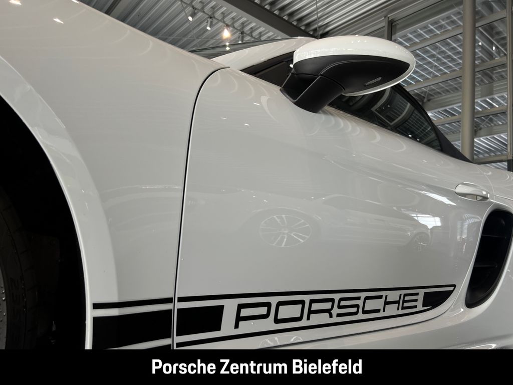 Porsche Boxster 2024