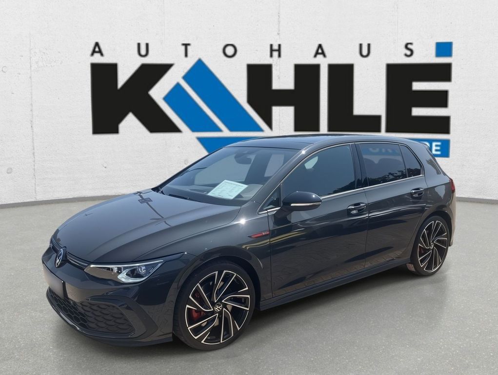Volkswagen Golf 2024
