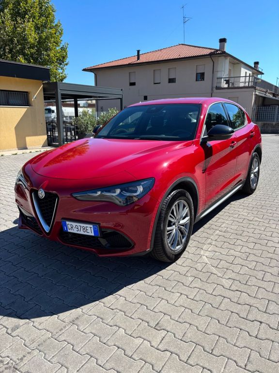 Alfa Romeo Stelvio 2023