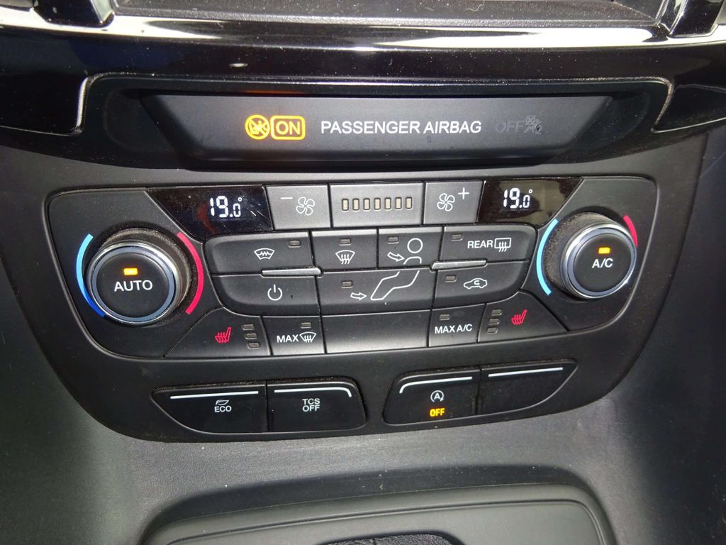 Ford Tourneo Connect 2020