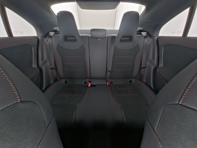 Mercedes-Benz CLA 250 2024