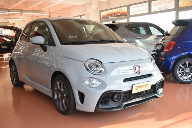 Abarth 595 2022