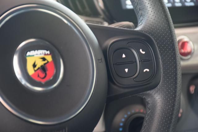 Abarth 595 2022