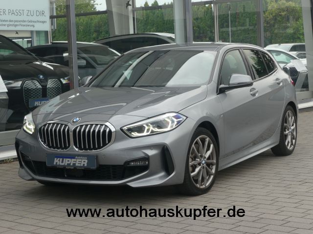BMW 120 2023
