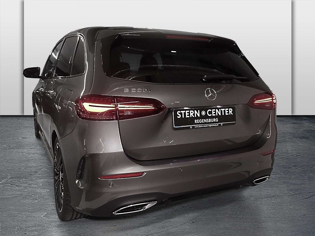 Mercedes-Benz B 220 2025