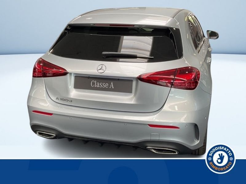 Mercedes-Benz A 180 2025