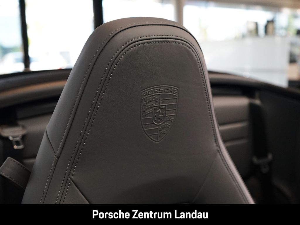 Porsche 992 2024