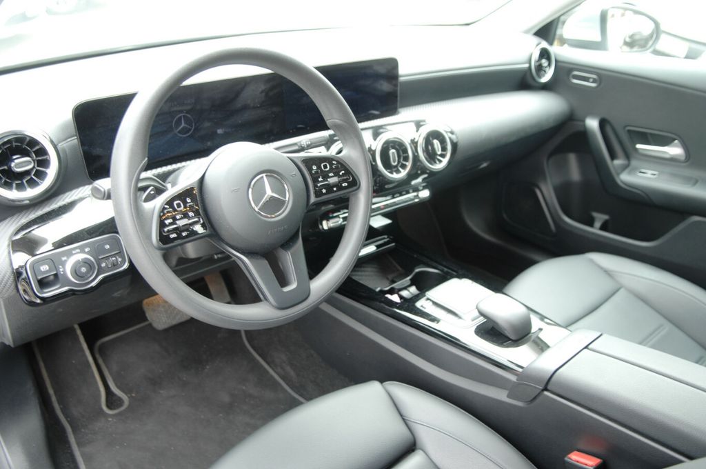 Mercedes-Benz A 250 2021