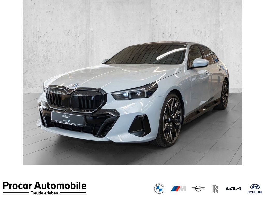 BMW i5 2025