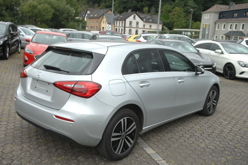 Mercedes-Benz A 250 2021