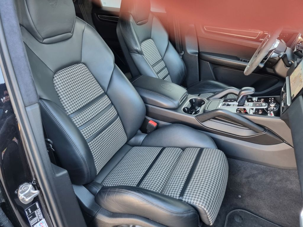 Porsche Cayenne 2019