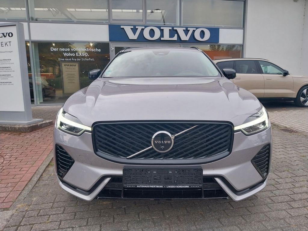 Volvo XC60 2025