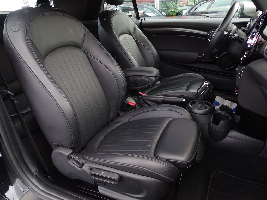 MINI Cooper S Cabrio 2023