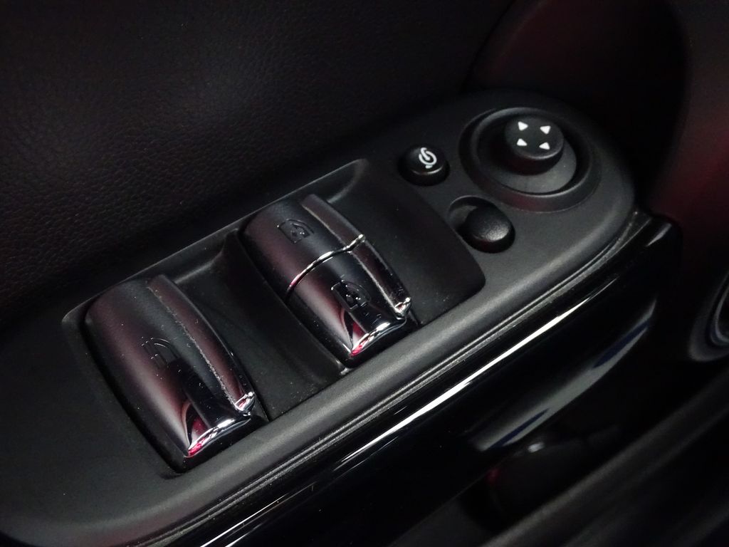 MINI Cooper S Cabrio 2023