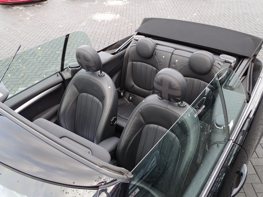 MINI Cooper S Cabrio 2023