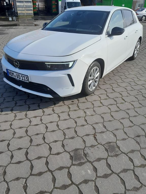 Opel Astra 2023