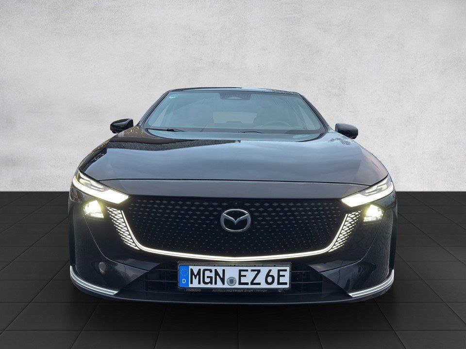 Mazda 6e 2025